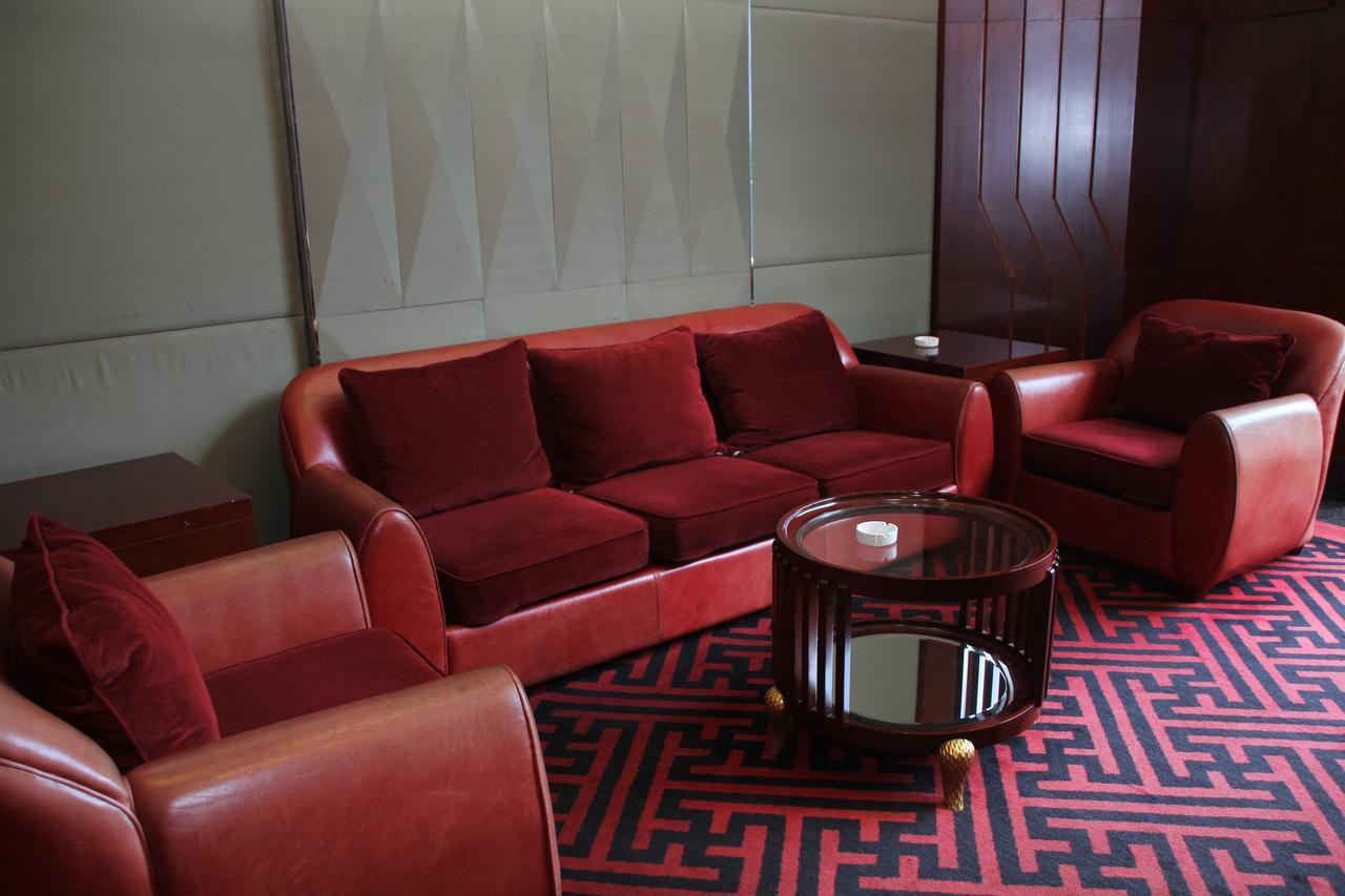 Grand Oriental Hotel Tungkuan Kültér fotó